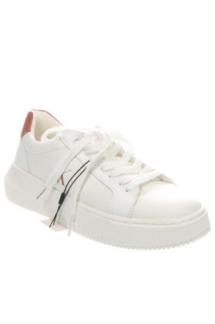 Dámske topánky  Calvin Klein Jeans, Veľkosť 38, Farba Biela, Cena  112,95 €