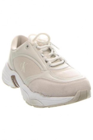 Дамски обувки Calvin Klein Jeans, Размер 37, Цвят Бежов, Цена 79,25 €