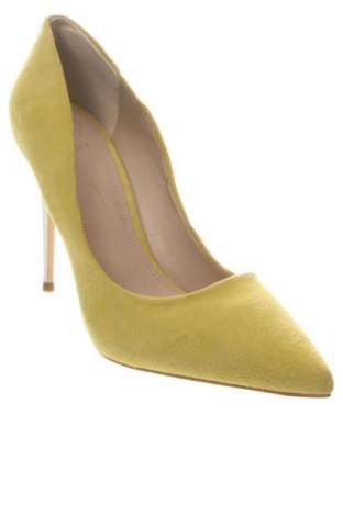 Obuwie damskie Guess, Rozmiar 40, Kolor Żółty, Cena 252,99 zł