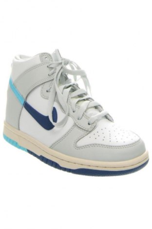 Γυναικεία παπούτσια Nike, Μέγεθος 35, Χρώμα Πολύχρωμο, Τιμή 49,99 €