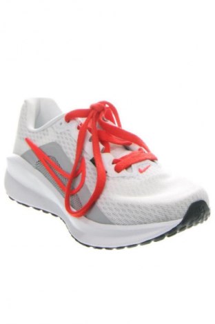 Γυναικεία παπούτσια Nike, Μέγεθος 36, Χρώμα Λευκό, Τιμή 49,99 €