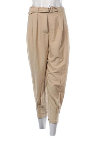 Γυναικείο παντελόνι Bershka, Μέγεθος S, Χρώμα  Μπέζ, Τιμή 4,99 €