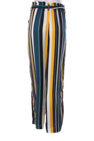 Dámské kalhoty  Bershka, Velikost S, Barva Vícebarevné, Cena  199,00 Kč