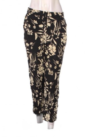 Pantaloni de femei C&A, Mărime S, Culoare Multicolor, Preț 20,99 Lei