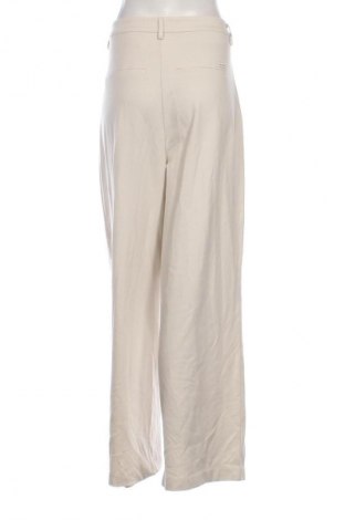 Γυναικείο παντελόνι Calvin Klein Jeans, Μέγεθος XL, Χρώμα Εκρού, Τιμή 62,99 €
