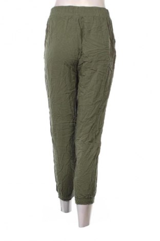 Дамски панталон Haily`s, Размер M, Цвят Зелен, Цена 6,13 €