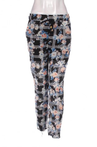 Damskie spodnie Madonna, Rozmiar S, Kolor Kolorowy, Cena 23,63 zł