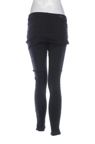 Dámské kalhoty  Mohito, Velikost L, Barva Černá, Cena  426,00 Kč