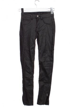 Dámske nohavice ONLY, Veľkosť XXS, Farba Čierna, Cena  14,95 €