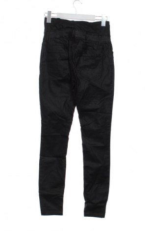 Damskie spodnie ONLY, Rozmiar XS, Kolor Czarny, Cena 84,99 zł