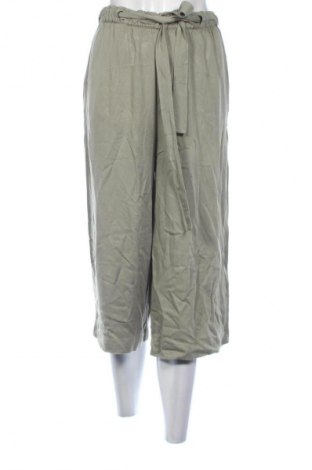 Dámské kalhoty  Pull&Bear, Velikost S, Barva Zelená, Cena  109,00 Kč