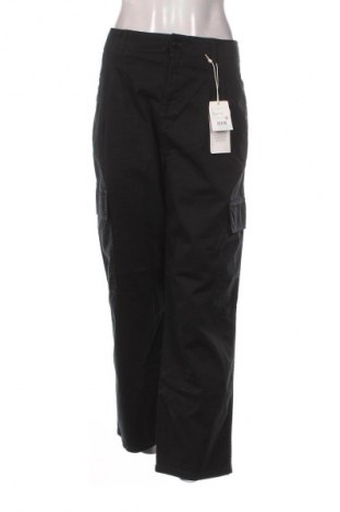 Дамски панталон S.Oliver, Размер M, Цвят Черен, Цена 11,75 €