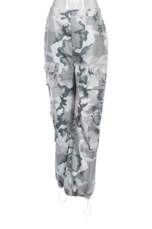 Γυναικείο παντελόνι SHEIN, Μέγεθος M, Χρώμα Πολύχρωμο, Τιμή 4,99 €