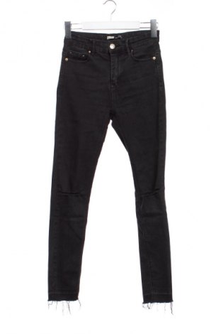 Γυναικείο παντελόνι Stradivarius, Μέγεθος XS, Χρώμα Μαύρο, Τιμή 3,99 €