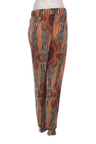 Γυναικείο παντελόνι Unbranded, Μέγεθος S, Χρώμα Πολύχρωμο, Τιμή 4,99 €