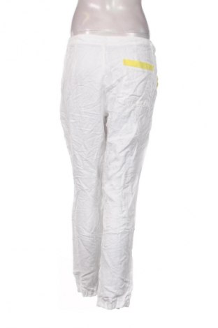 Дамски панталон United Colors Of Benetton, Размер XL, Цвят Бял, Цена 13,29 €