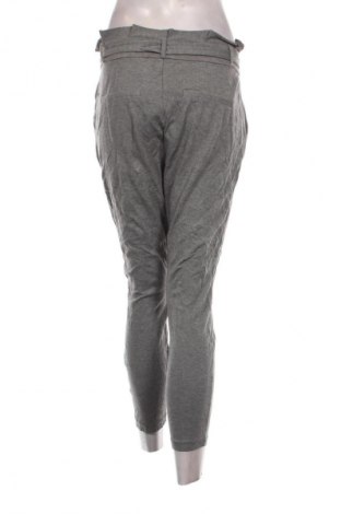 Dámské kalhoty  Vero Moda, Velikost M, Barva Šedá, Cena  269,00 Kč