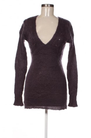 Dámský svetr Sisley, Velikost M, Barva Fialová, Cena  669,00 Kč
