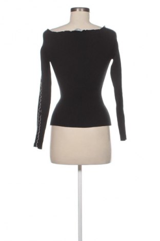 Dámský svetr Zara, Velikost M, Barva Černá, Cena  234,00 Kč