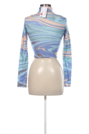 Дамско полo Bershka, Размер S, Цвят Многоцветен, Цена 7,15 €