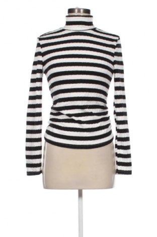 Dámský rolák SHEIN, Velikost M, Barva Vícebarevné, Cena  49,00 Kč