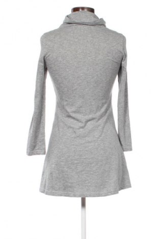 Дамско полo Unbranded, Размер M, Цвят Сив, Цена 2,55 €