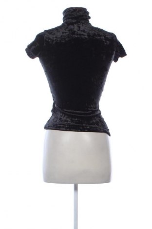 Дамско полo Unbranded, Размер S, Цвят Черен, Цена 2,04 €