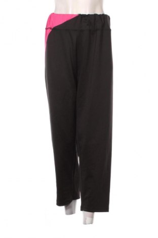 Дамско спортно долнище Bpc Bonprix Collection, Размер 4XL, Цвят Черен, Цена 10,73 €