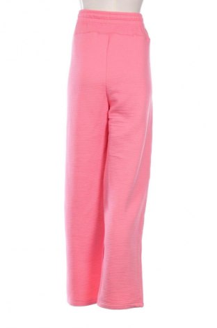 Damskie spodnie sportowe Nike, Rozmiar XL, Kolor Kolorowy, Cena 105,99 zł