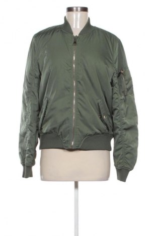Дамско яке Bershka, Размер XL, Цвят Зелен, Цена 11,75 €