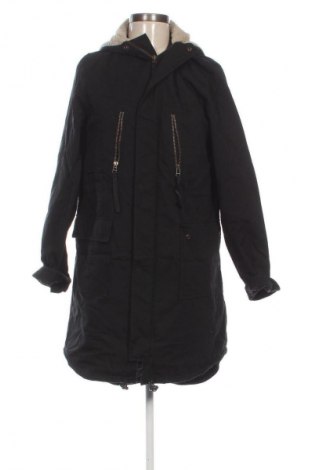 Дамско яке Levi's, Размер M, Цвят Черен, Цена 60,33 €