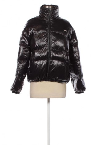 Dámská bunda  Levi's, Velikost M, Barva Černá, Cena  2 649,00 Kč