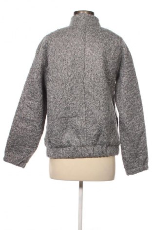 Дамско яке Vero Moda, Размер XS, Цвят Сив, Цена 23,00 €