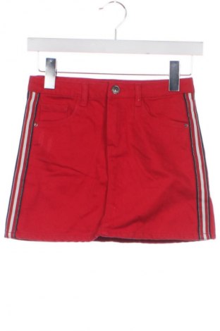 Kinderrock Kiabi, Größe 9-10y/ 140-146 cm, Farbe Rot, Preis 2,99 €