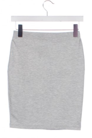 Kinderrock Reserved, Größe 11-12y/ 152-158 cm, Farbe Grau, Preis 4,41 €