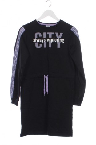 Gyerek ruha Y.F.K., Méret 12-13y / 158-164 cm, Szín Fekete, Ár 3 562 Ft