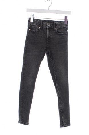 Dětské džíny  H&M, Velikost 9-10y/ 140-146 cm, Barva Černá, Cena  159,00 Kč