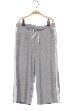 Kinderhose United Colors Of Benetton, Größe 6-7y/ 122-128 cm, Farbe Grau, Preis 12,66 €