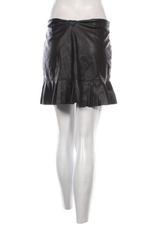 Kožená sukňa  Amisu, Veľkosť S, Farba Čierna, Cena  8,95 €