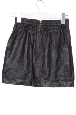 Кожена пола Designers Remix By Charlotte Eskildsen, Размер XS, Цвят Черен, Цена 24,03 €