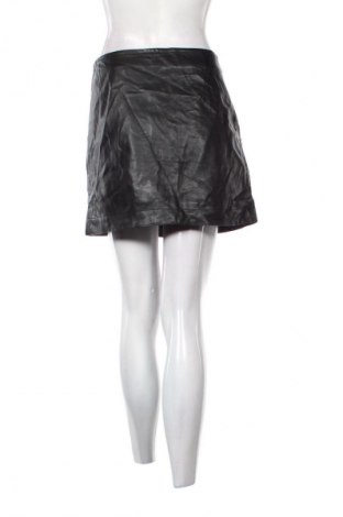 Kožená sukně  H&M, Velikost L, Barva Černá, Cena  99,00 Kč