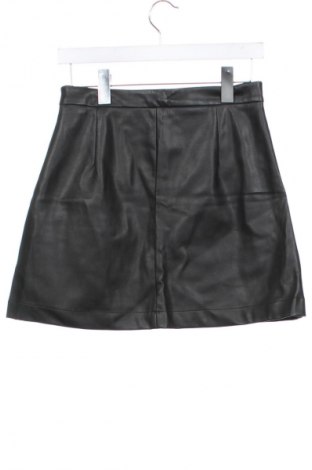 Kožená sukně  Sinsay, Velikost S, Barva Černá, Cena  99,00 Kč