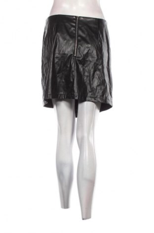 Кожена пола Unique 21, Размер M, Цвят Черен, Цена 3,57 €