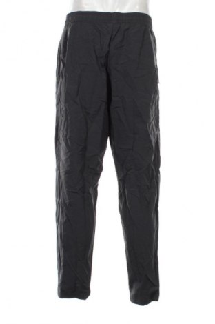 Férfi sport nadrág Adidas, Méret M, Szín Szürke, Ár 14 479 Ft