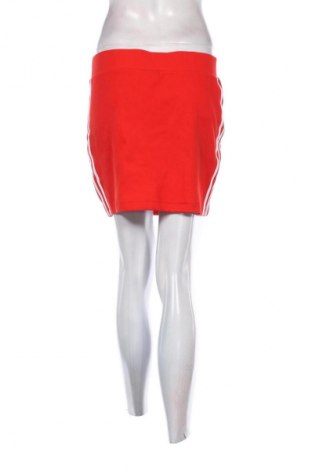 Rock Adidas Originals, Größe L, Farbe Rot, Preis 3,99 €