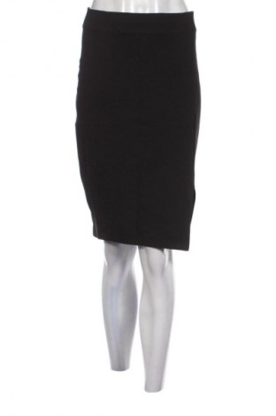 Sukně Amisu, Velikost M, Barva Černá, Cena  119,00 Kč