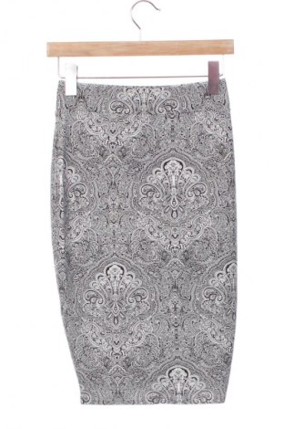 Spódnica Amisu, Rozmiar XS, Kolor Kolorowy, Cena 16,99 zł