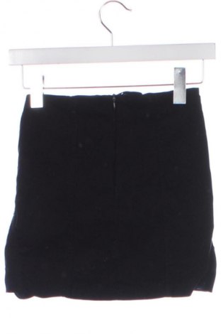 Sukně Bershka, Velikost XXS, Barva Černá, Cena  89,00 Kč