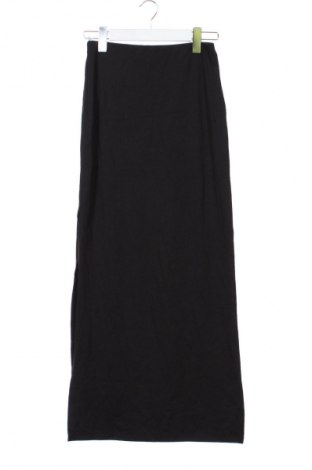 Rock Bershka, Größe XS, Farbe Schwarz, Preis 2,99 €