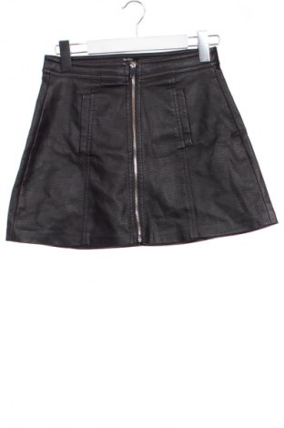 Sukně Bershka, Velikost XS, Barva Černá, Cena  179,00 Kč